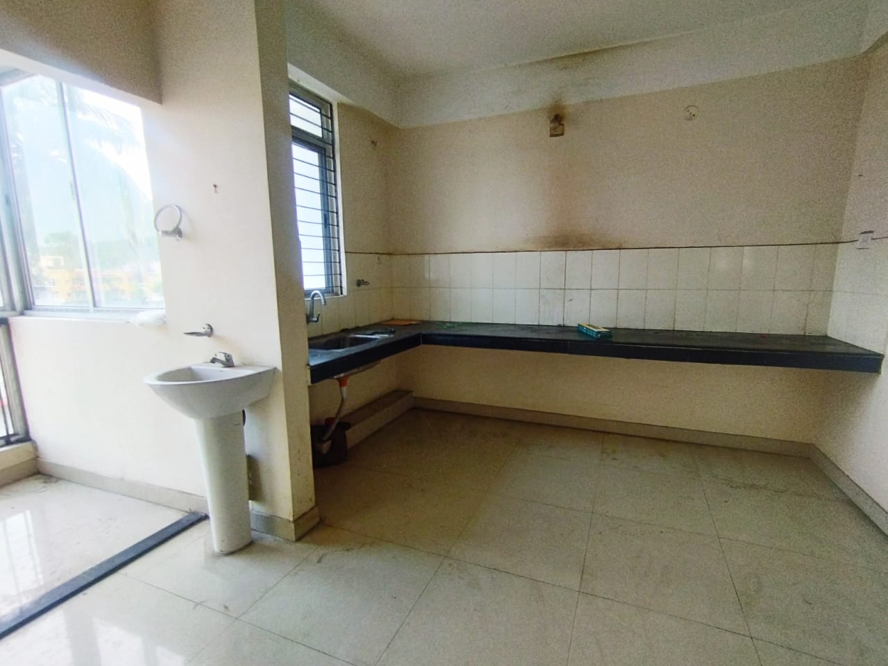 Unfurnished 3bhk in Ganesh Mandir Road, Jayanta Nagar, Noonmati, Guwahati, Assam, India for Rent